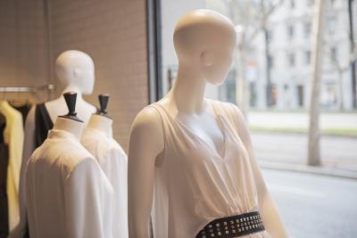 Mannequins in store window
