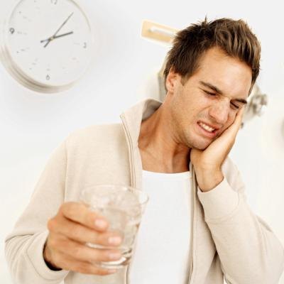 Sensitivity around a crown is common and to be expected following a new procedure.