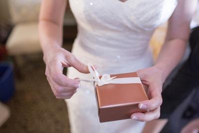 It's a common tradition fro the bride and groom to exchange gifts for their wedding. It's a common tradition fro the bride and groom to exchange gifts for their wedding.