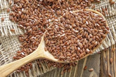 spoonful of flax seeds