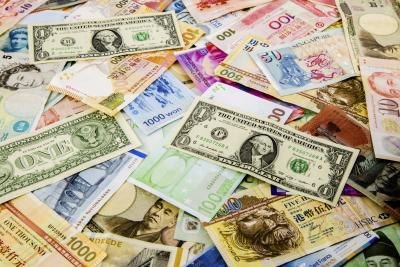 Assorted currency