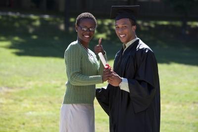 What Can One Do With an Associate's Degree in Business? What Can One Do With an Associate's Degree in Business?