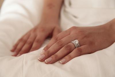 Etiquette wearing engagement ring wedding band