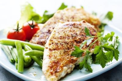Chicken breast with vegetables
