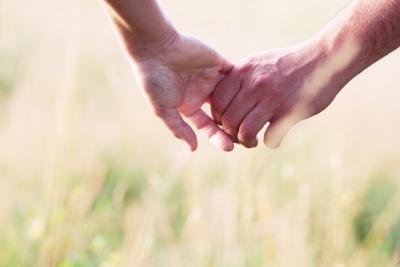 couple holding hands