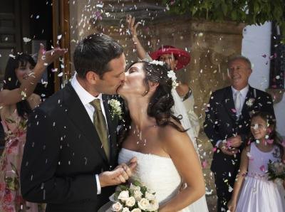 For more expensive packages, expect more hours of coverage, more photographers and more prints.