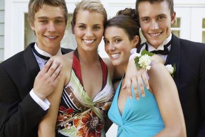 Teens dressed for the prom