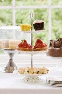 Cakes and pastries are high in carbs.