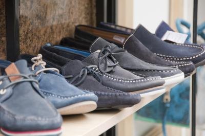 Mens shoes on store shelf