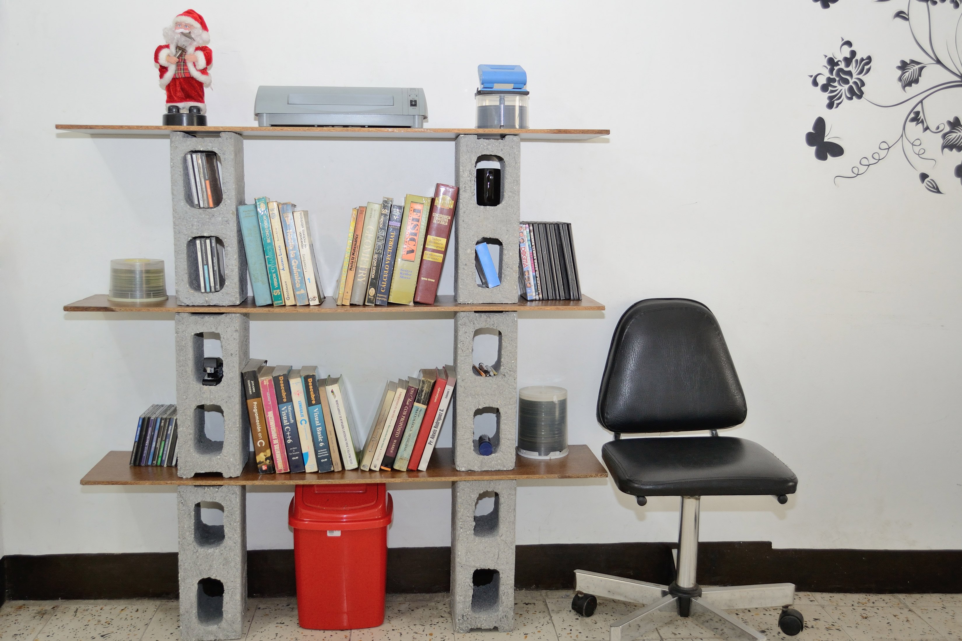 How to Build a Bookshelf Out of Cinder Blocks and Boards | eHow