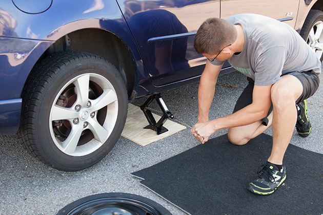 places to get a flat tire fixed near me
