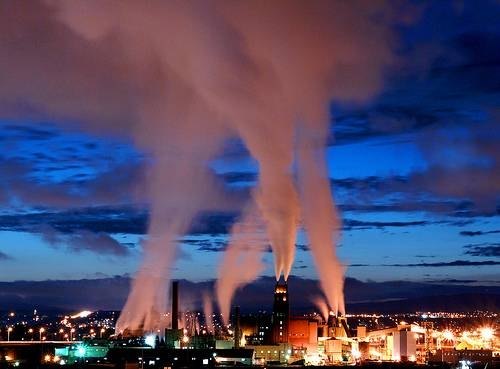 Air pollution may trigger asthma flare-ups. Air pollution may trigger asthma flare-ups.
