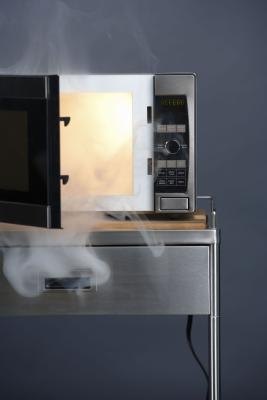 Cool Things To Do With A Broken Microwave Oven Ehow