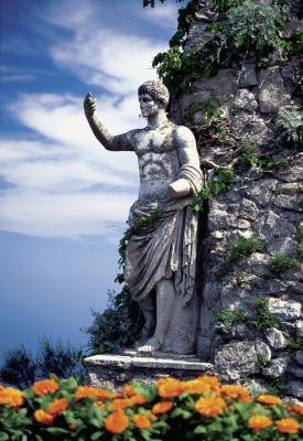 This Roman sculpture shares many characteristics of Greek sculpture This Roman sculpture shares many characteristics of Greek sculpture