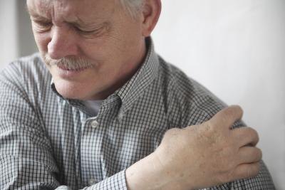 There are a number of reasons that you may experience night sweats and joint pain. There are a number of reasons that you may experience night sweats and joint pain.
