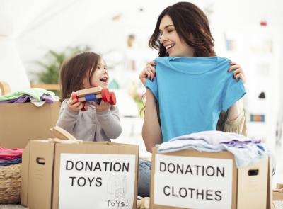 Deduction amounts for donated clothing have to be substantiated. Deduction amounts for donated clothing have to be substantiated.