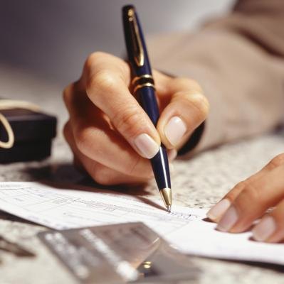 How to Write With Hand Tremors How to Write With Hand Tremors