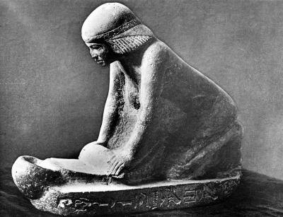 This statue of a woman grinding grain shows researchers how people prepared food. This statue of a woman grinding grain shows researchers how people prepared food.