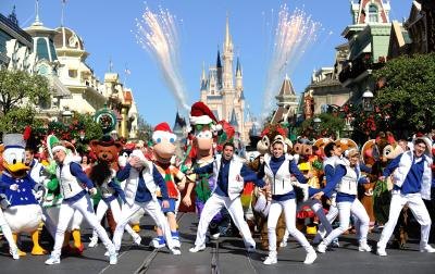 Christmas parade at Disneyworld Christmas parade at Disneyworld