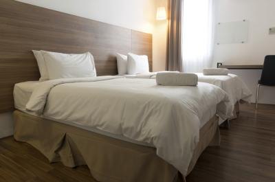 Small bedroom with a Queen size bed. Small bedroom with a Queen size bed.