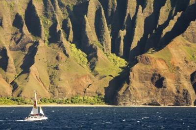 Na Pali coast on the island of Kauai, Hawaii