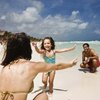 How to Travel to Aruba With Children