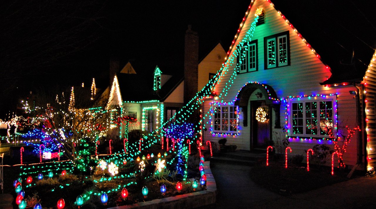 7 Magical Light Displays In Portland That Will Simply Mesmerize You ...