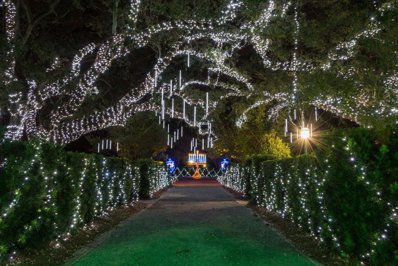 7 Best Christmas Light Displays In Louisiana