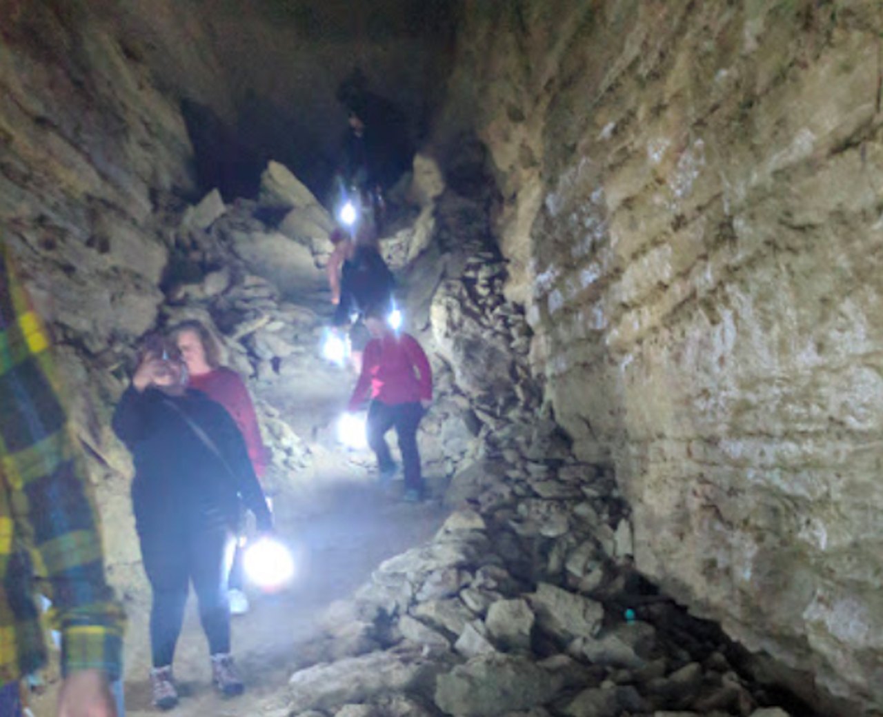 mystery cave wild cave tour