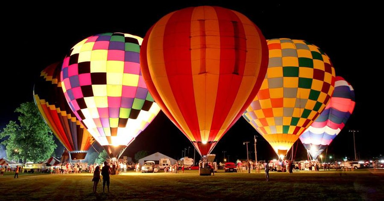 The Orlando Balloon Glow In Florida Is A Nighttime Hot Air Balloon Show