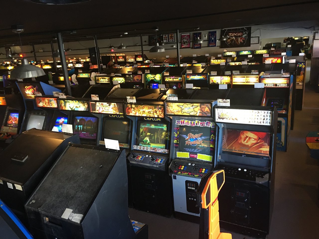 Illinois' Galloping Ghost Arcade Is The Largest Arcade In America