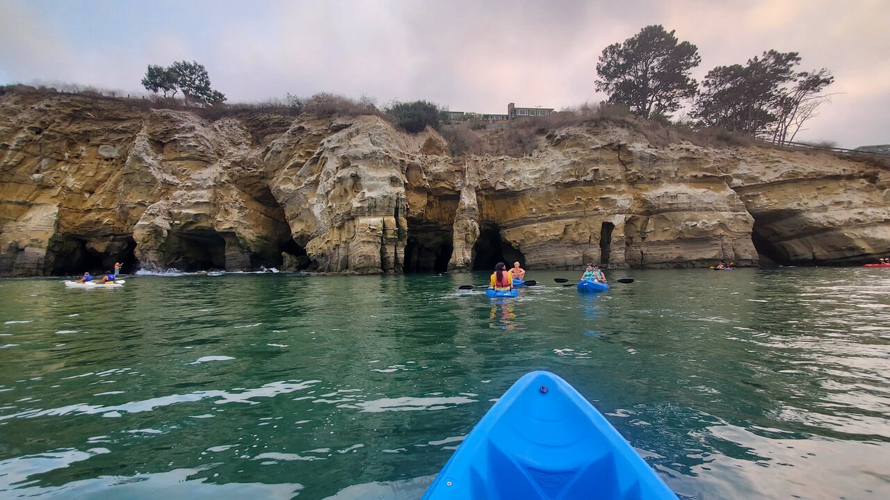 la jolla sea cave kayaking tour with guide