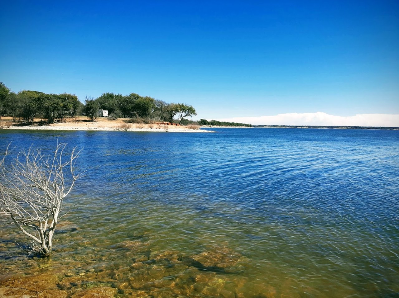 Lake Whitney Is An Underrated Summer Destination In Texas