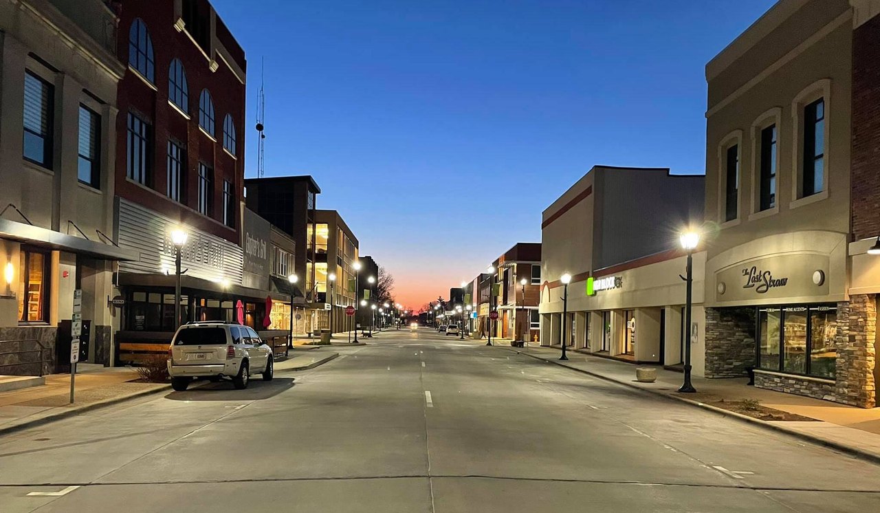 These Small Towns In Illinois Have The Best Downtown Areas