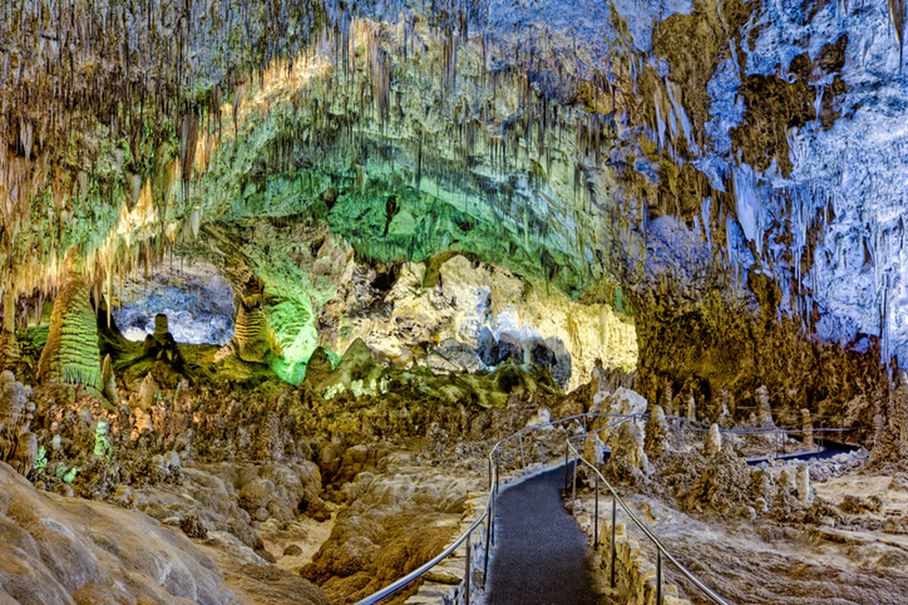 caves and caverns