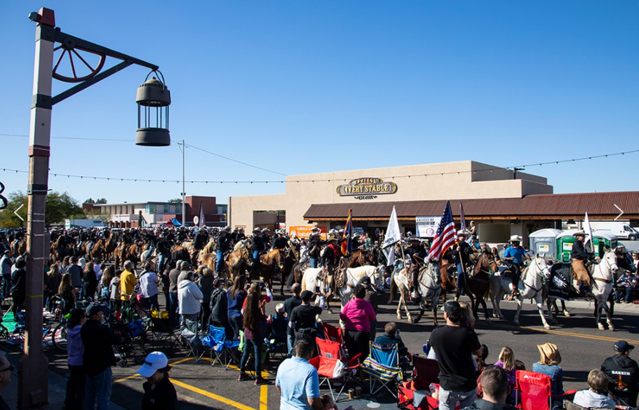 The Parada Del Sol Parade Is The Best Winter Festival In Arizona