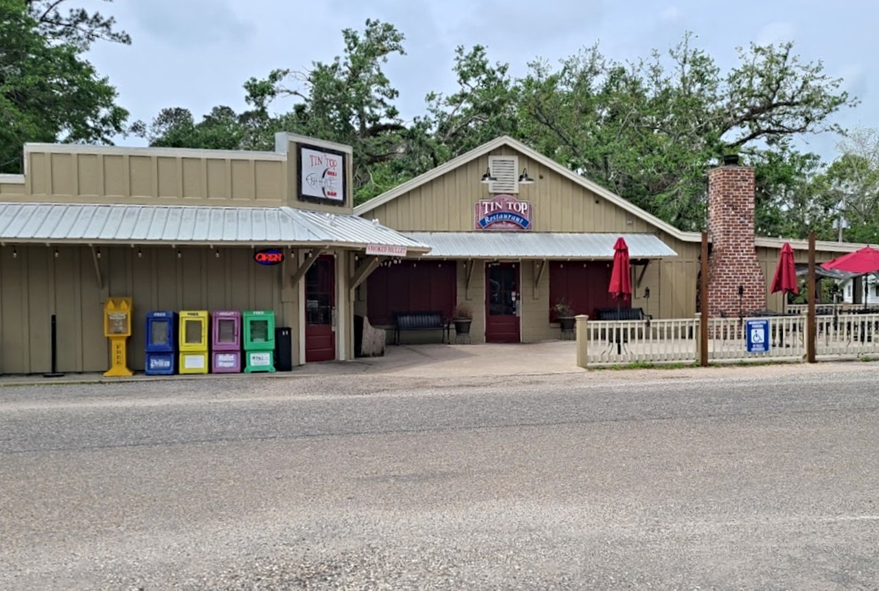 Tin Top Restaurant & Oyster Bar: Best Steaks And Seafood In Alabama