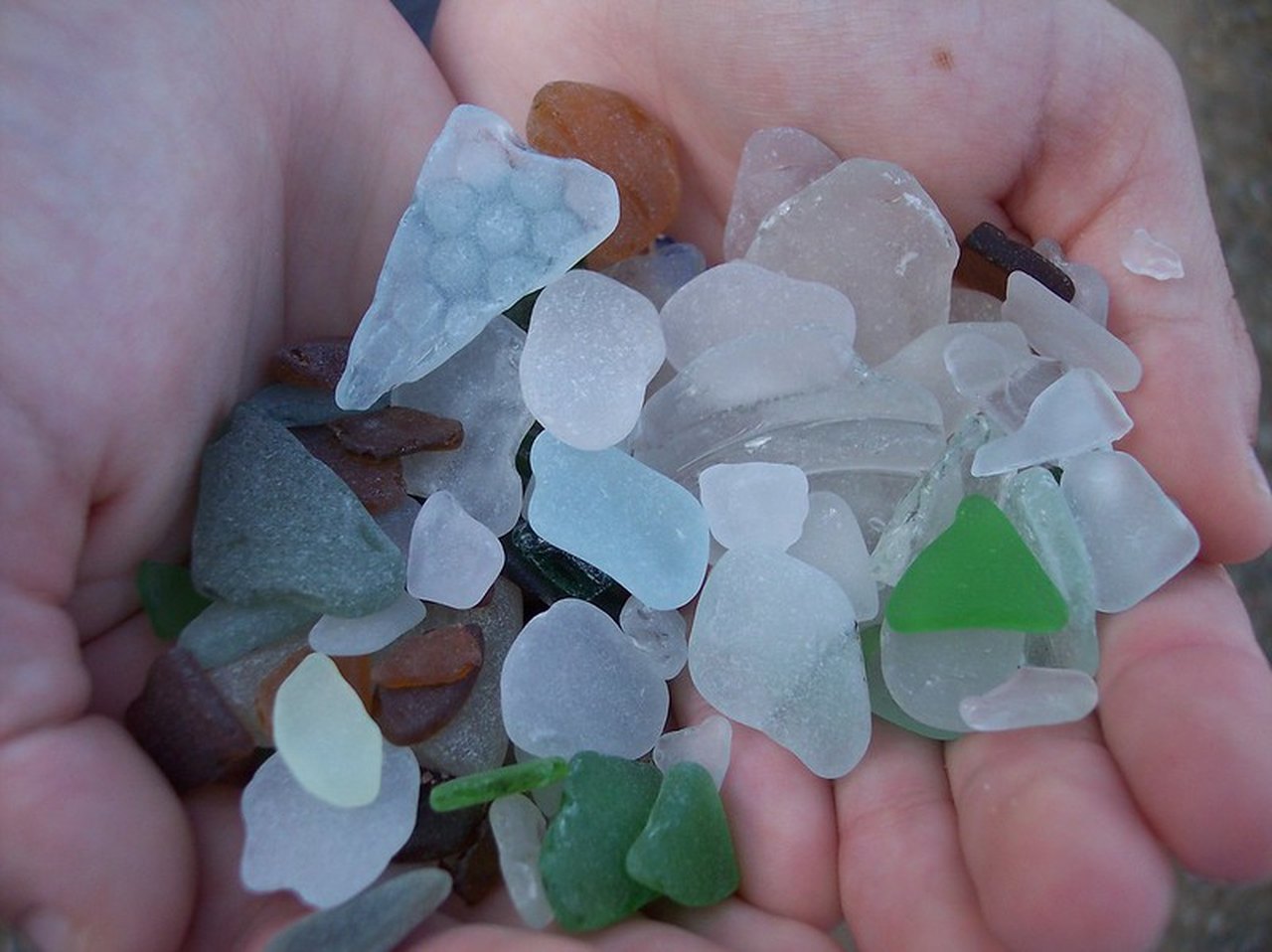 Sea Glass Is One of The Earth's Most Underrated Treasures. Here's Where You  Can Find It.