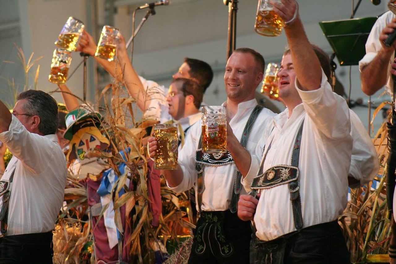 Frankenmuth Oktoberfest Is The Best Fall Festival In Michigan