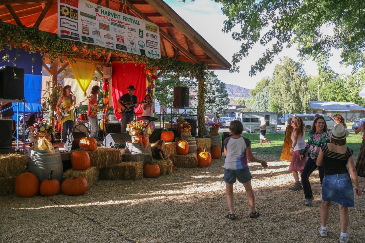 Best Fall Festivals In Colorado Mountain Harvest Festival