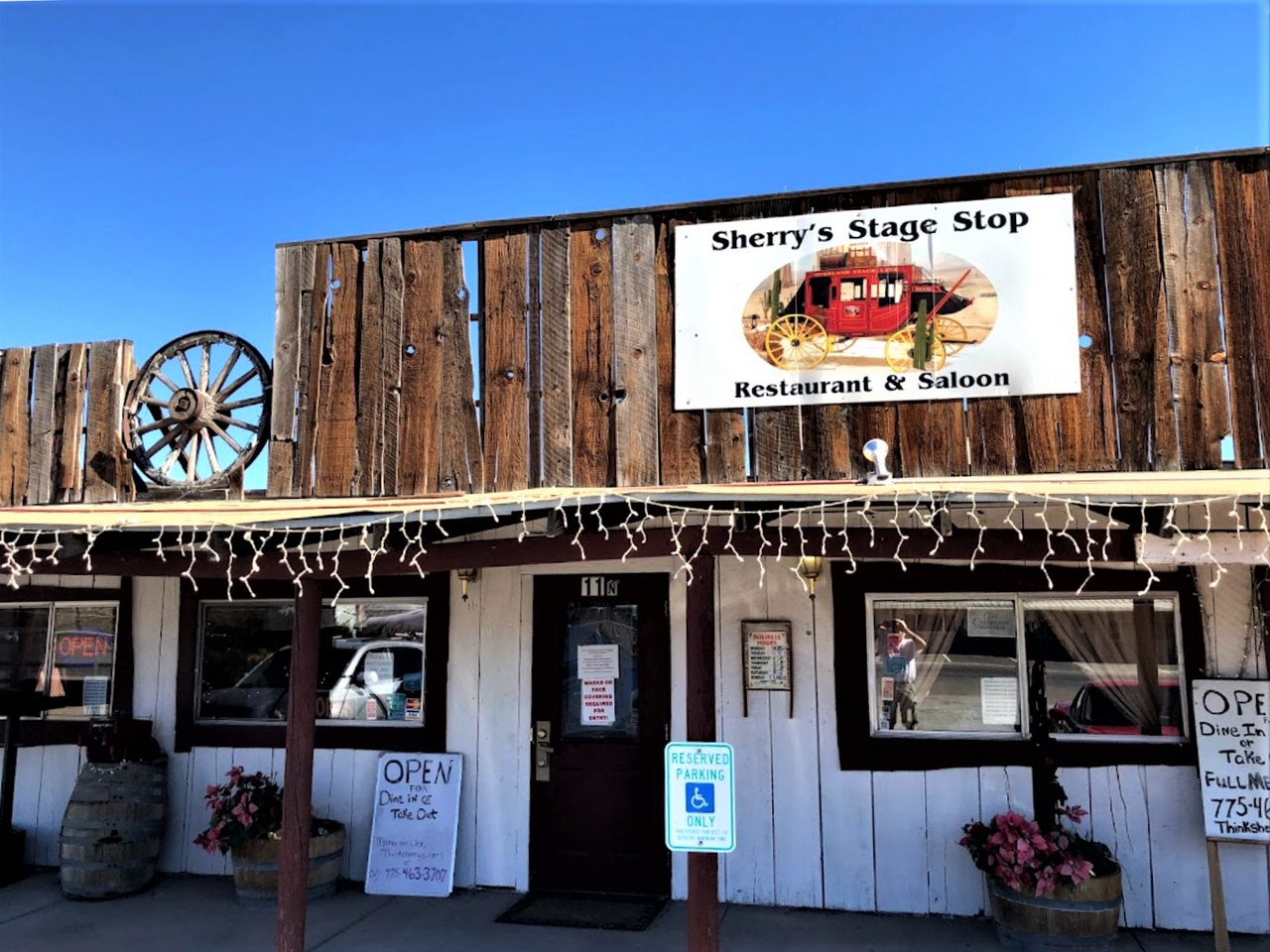 This Humble Little Restaurant In Small Town Nevada Is So Old Fashioned, It Doesn't Even Have A Website