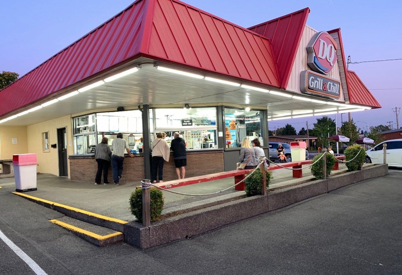 The Oldest Operating Dairy Queen In Washington Has Been Serving Mouthwatering Burgers And Ice Cream For Almost 75 Years