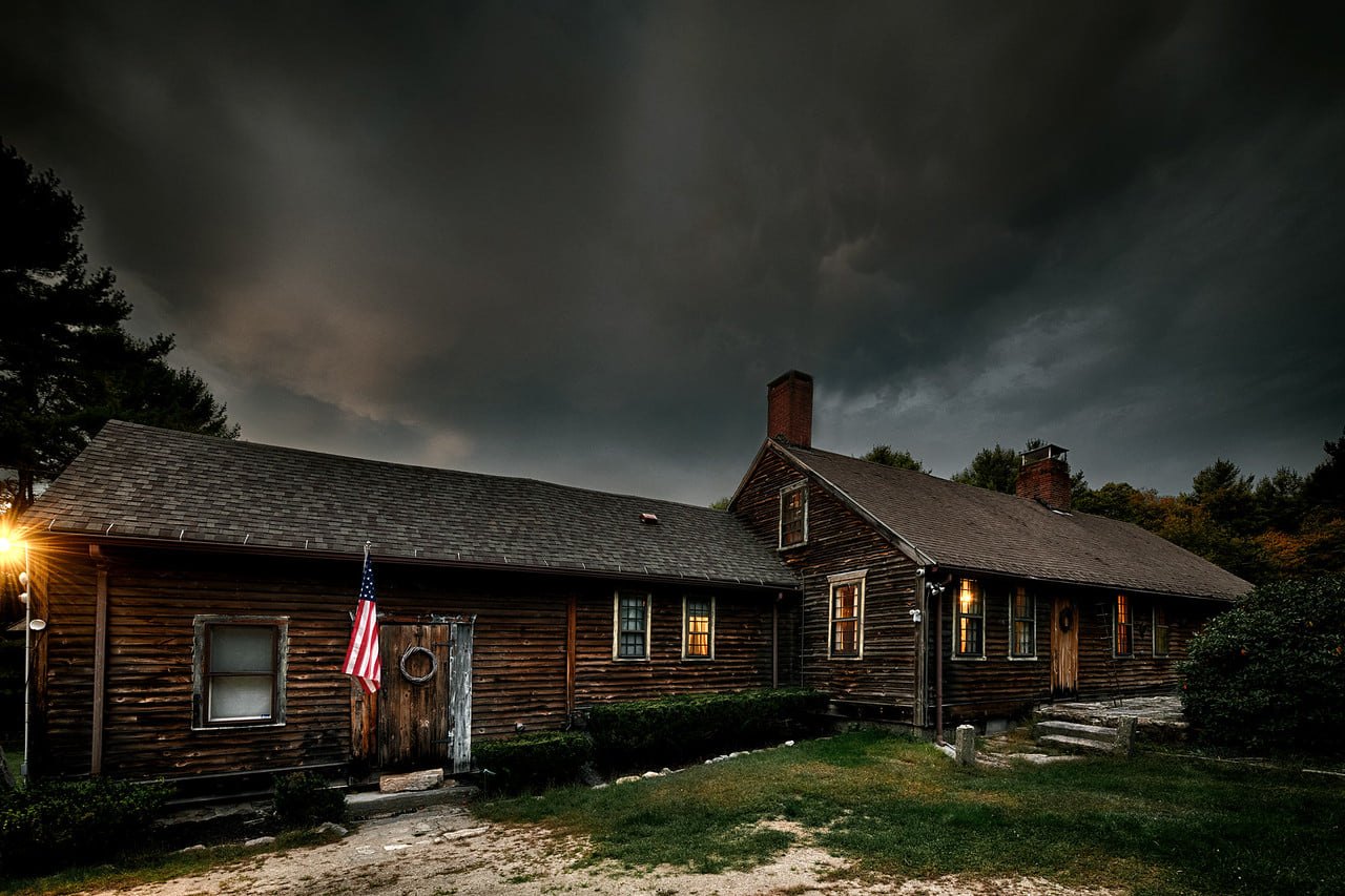 haunted hill ri