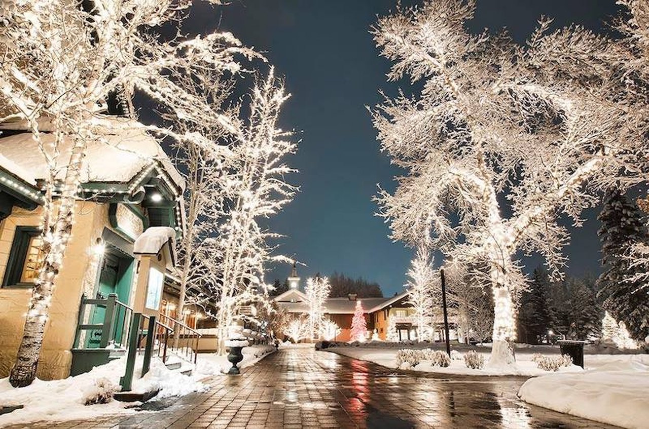 Sun Valley Is The Perfect Idaho Christmas Town