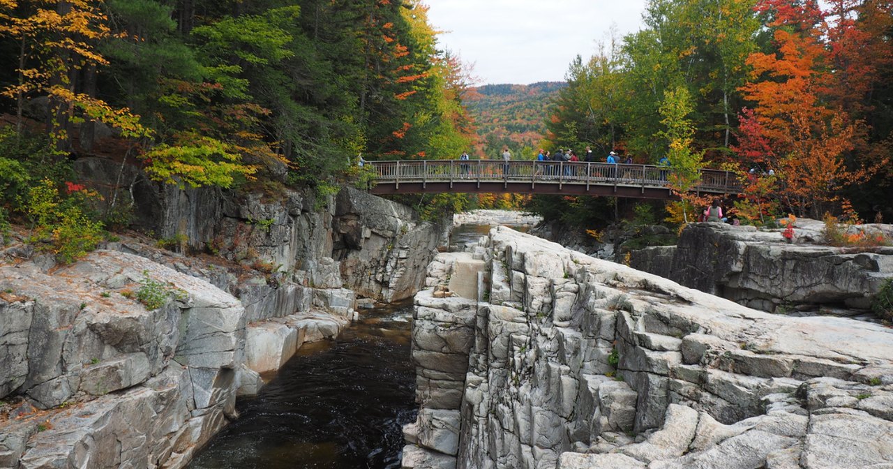 A Scenic Drive In New Hampshire To Rocky Gorge