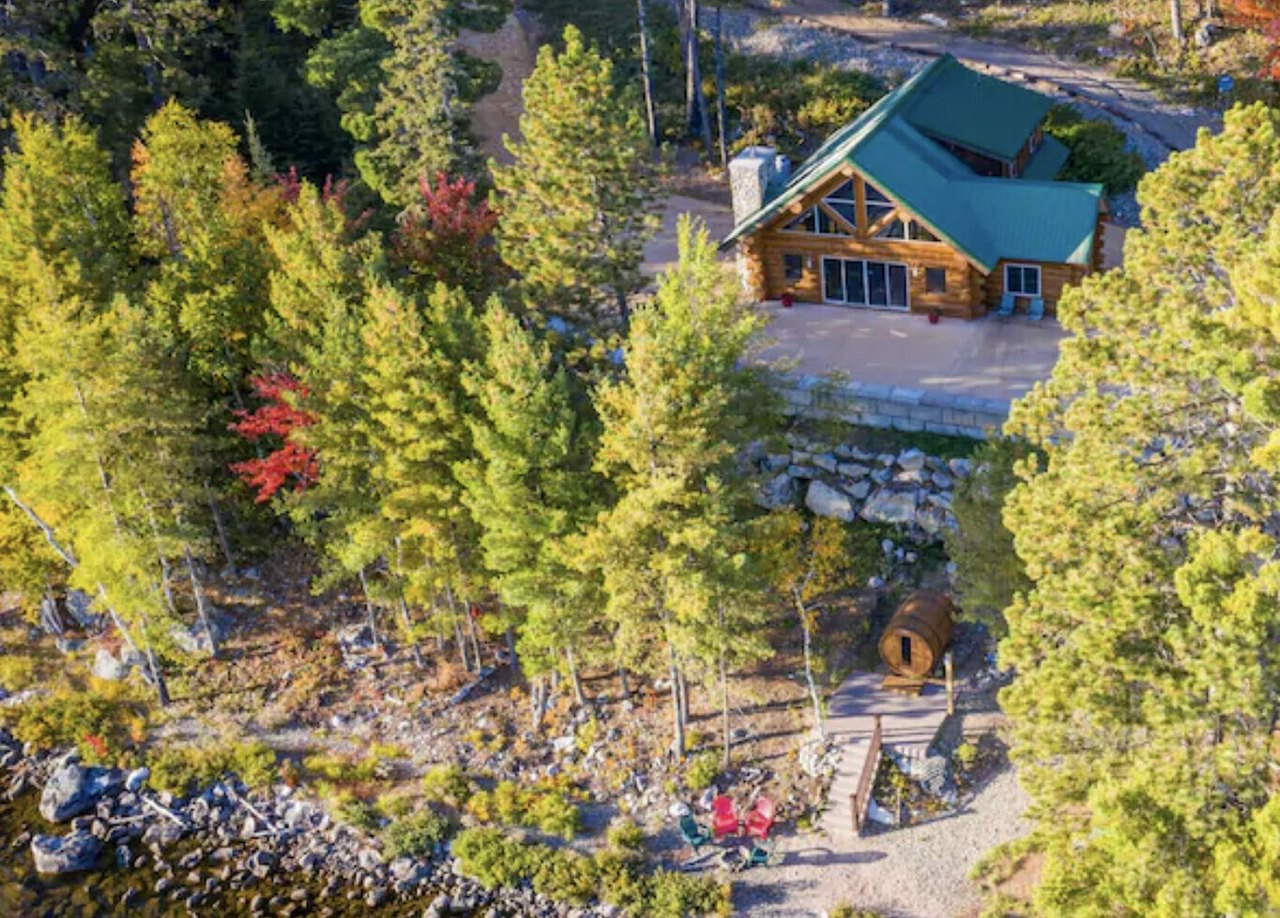 This Minnesota Cabin Is A Secluded Retreat That Will Take You A Million Miles Away From It All