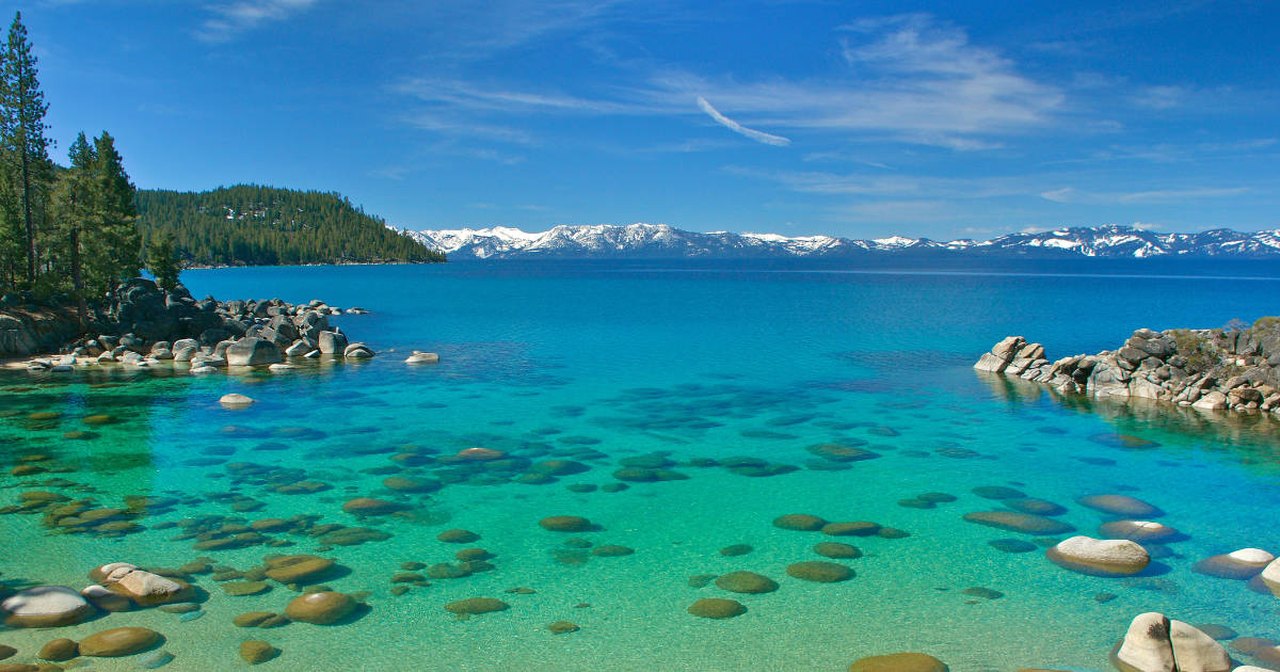 deepest clearest lake in the world