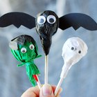 How to Make Halloween Lollipops