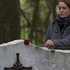 How to Honor the Anniversary of the Death of a Loved One