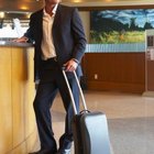 How to Cope With a Boyfriend Traveling